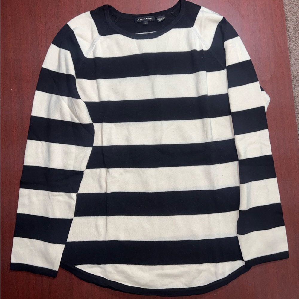 Jeanne Pierre Black and Cream Knit Top